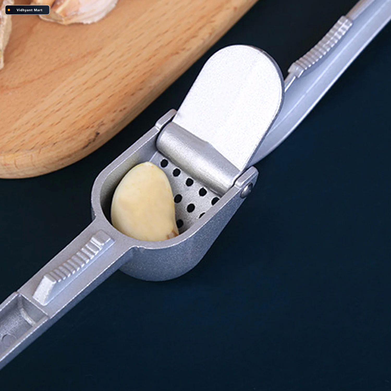 Vidhyant Mart Aluminum Garlic Press Easy To Use Kitchen Tool Too 1