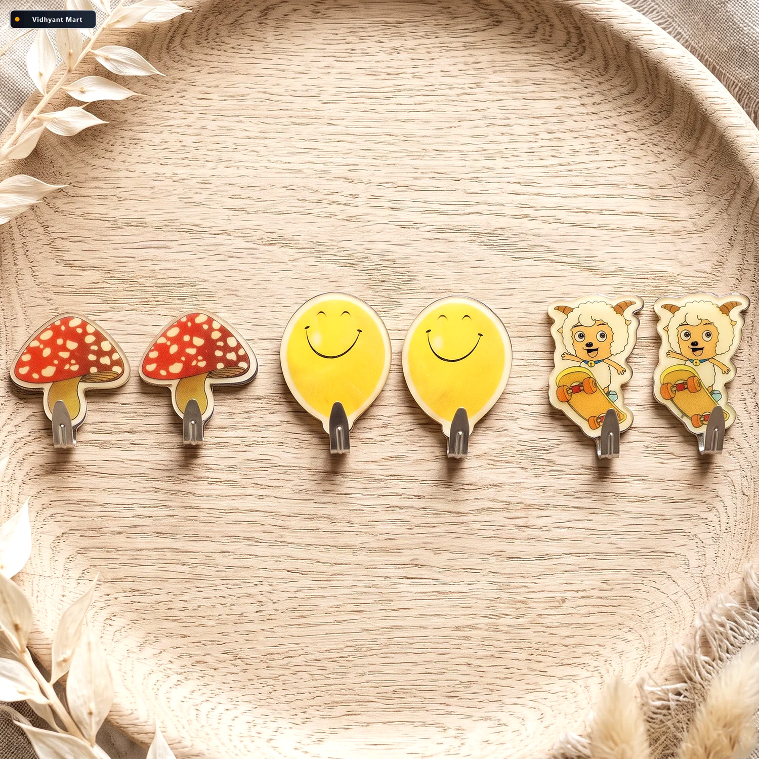 Vidhyant Mart Cartoon Self Adhesive Wall Hooks For Keys Bags Tow 4