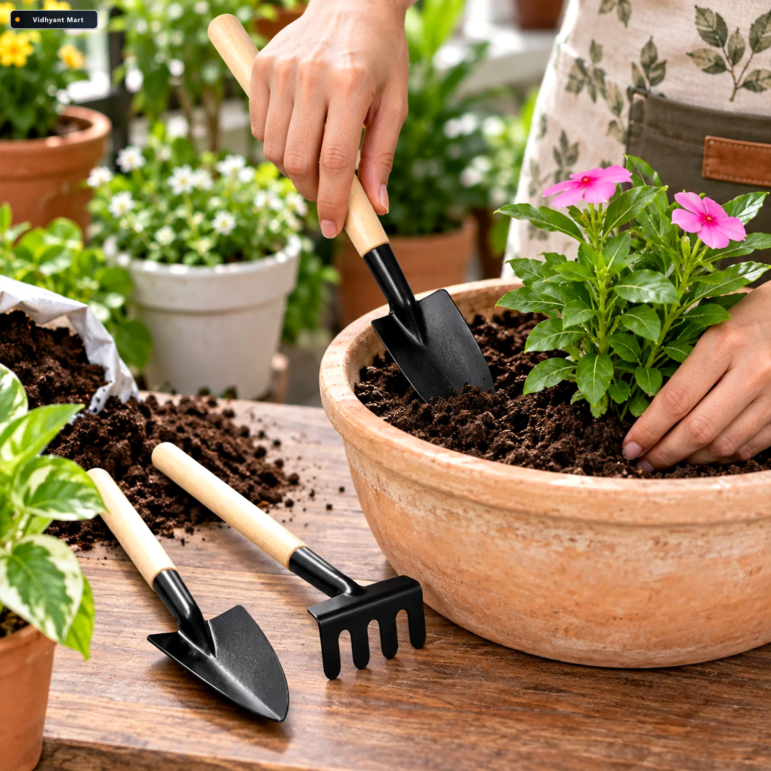 Vidhyant Mart Garden Hand Tool Set Of 3 With Trowel Shovel And R 1