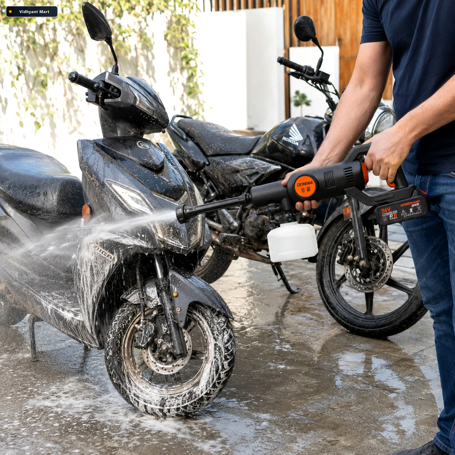 Vidhyant Mart High Pressure Cordless Car Washer Portable With Ho 2