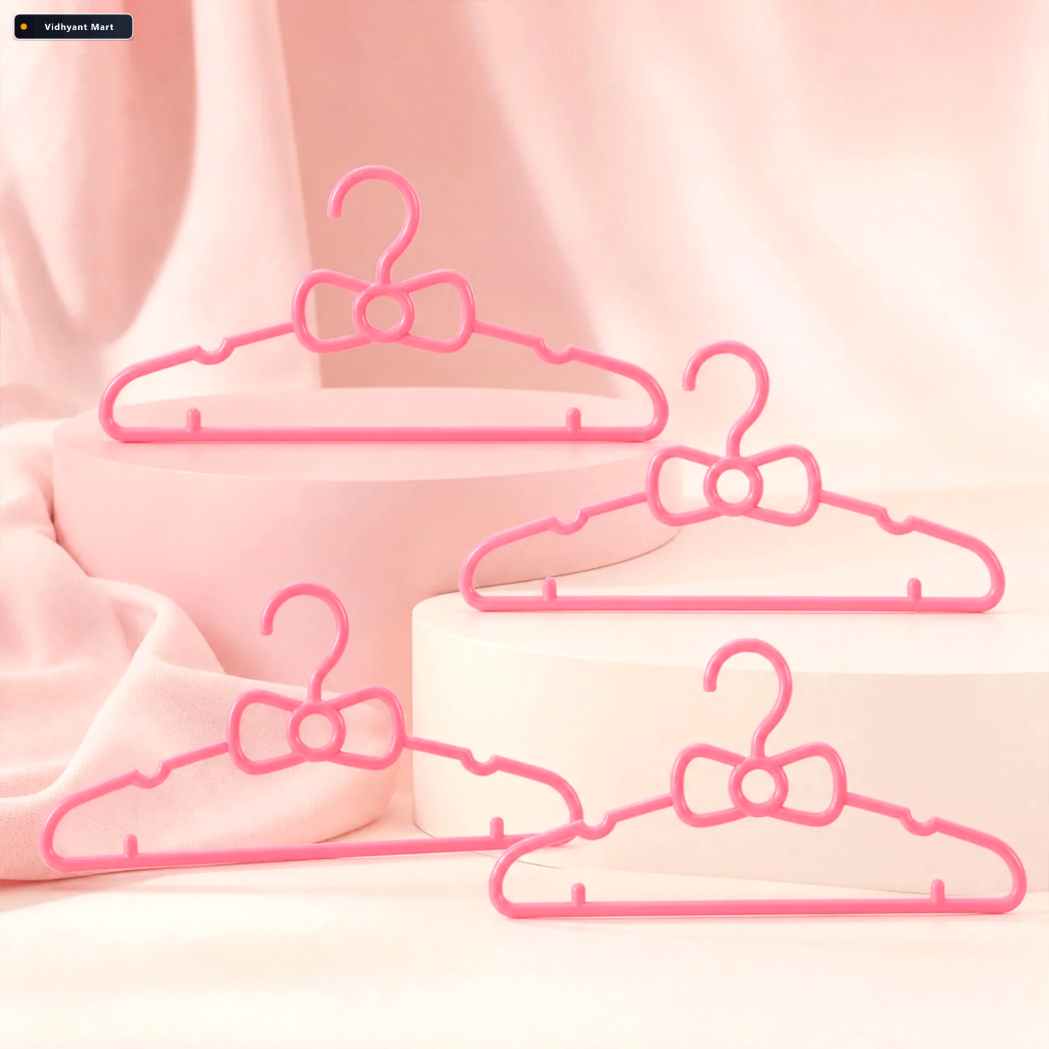 Vidhyant Mart Kids Plastic Clothes Hangers Set Of 4 Cute Bow Des 2