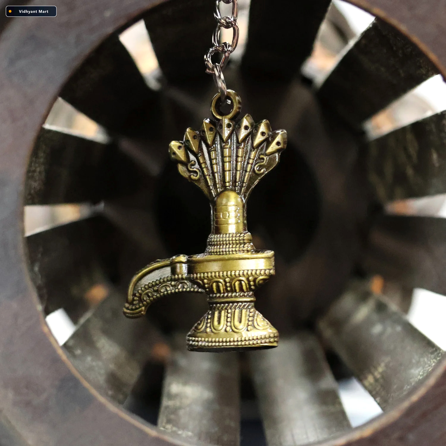 Vidhyant Mart Lord Shiva Shivaling Metal Keychain Durable Spirit 3