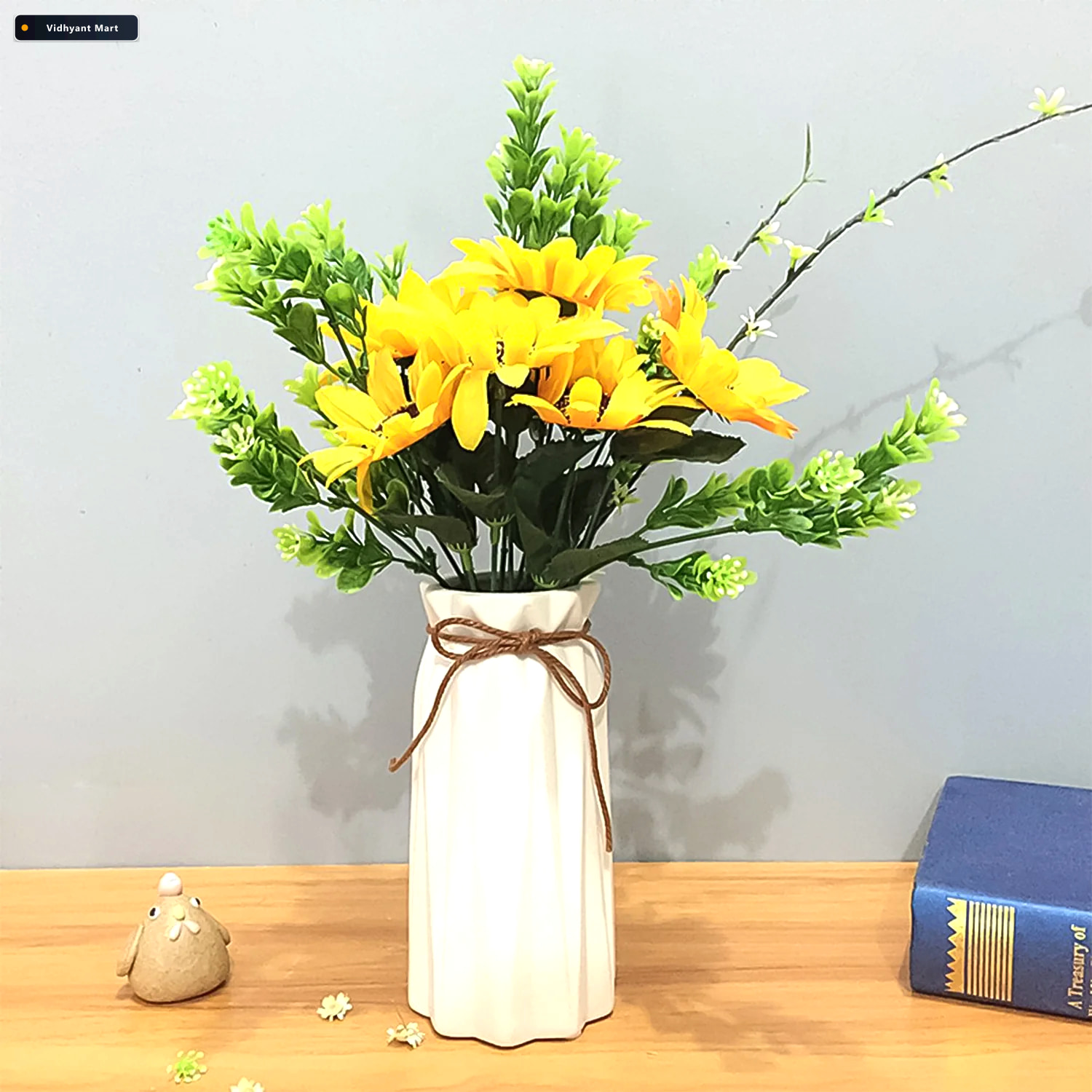 Vidhyant Mart Plastic Flower Vase Elegant Design For Home Gift 3