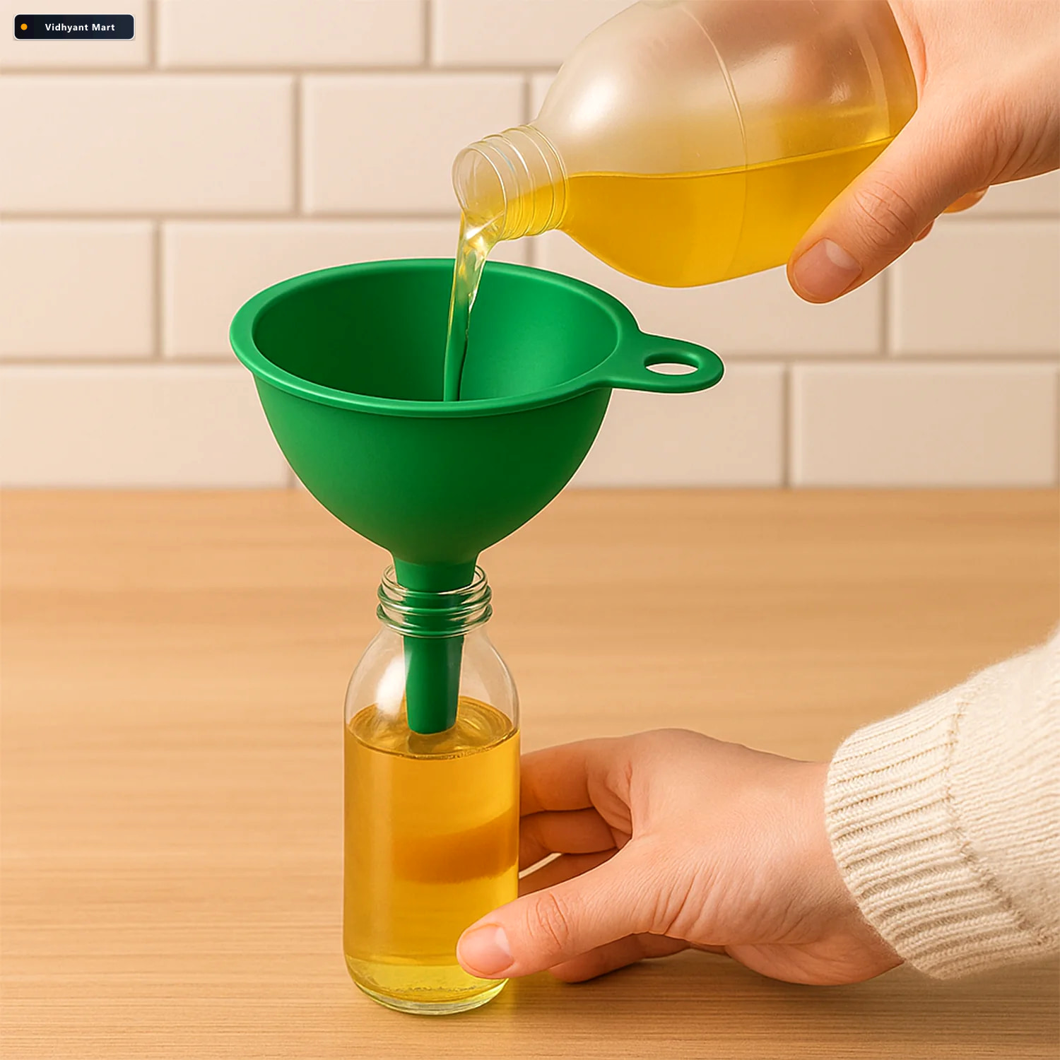 Vidhyant Mart Silicone Funnel Food Grade Spill Proof Kitchen Aid 1